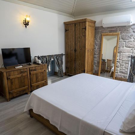 Villa Pietra Butik Otel Ayvalı Exterior foto